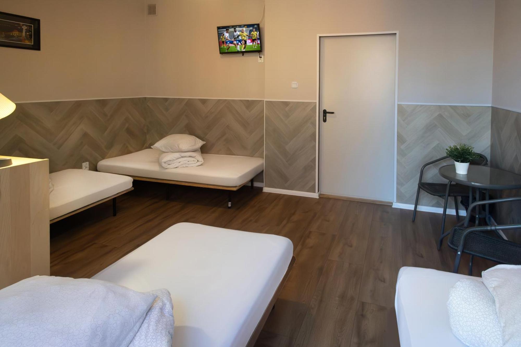 Hostel Kamienica Rynek 7 Katowice Esterno foto