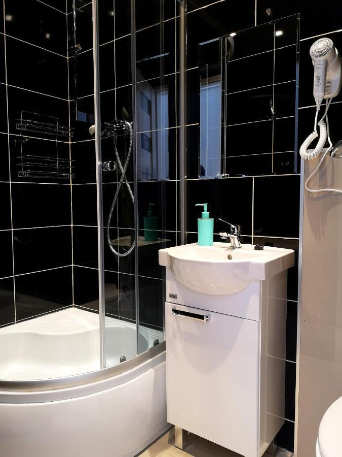 Hostel Kamienica Rynek 7 Katowice Esterno foto