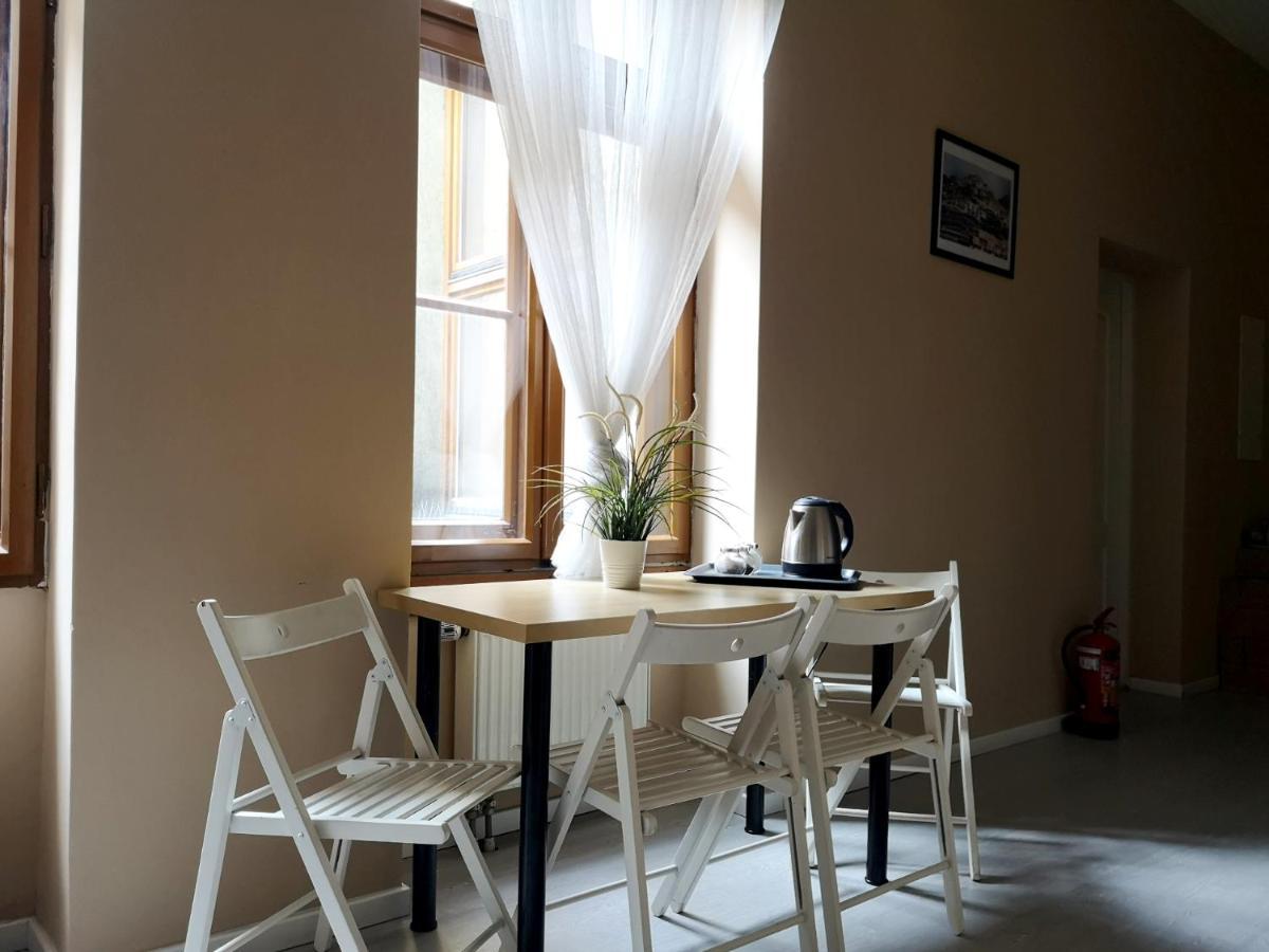 Hostel Kamienica Rynek 7 Katowice Esterno foto